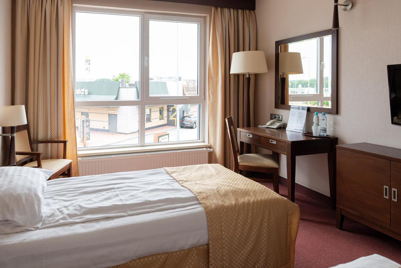 Hotel Lotos MOP Police Police Mostowe Exterior foto